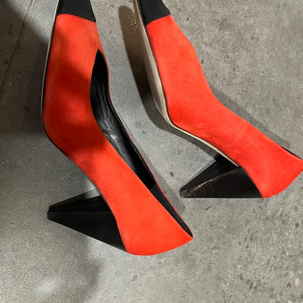 Sandro Orange and Black Heels - Picture 13 of 14